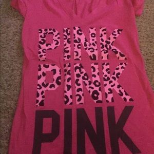 VS tee